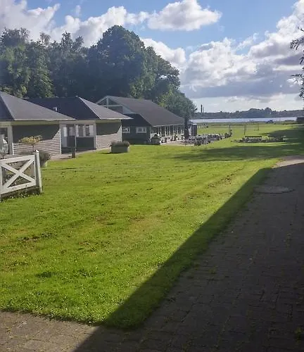 Мотель Faergelundens & Kursuscenter 3*